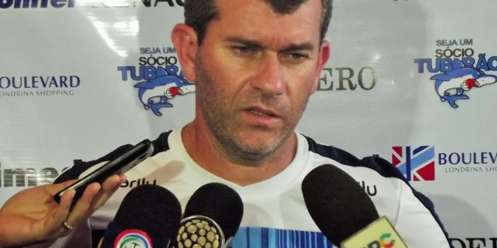 Imagem ilustrativa da imagem Tencati cobra mais força ofensiva contra J. Malucelli