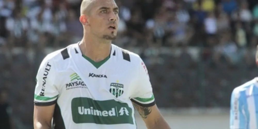 Imagem ilustrativa da imagem De pênalti, Maringá vence Cascavel e segue em 8º