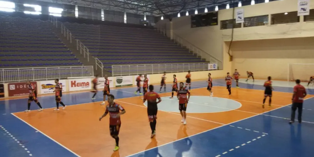 Imagem ilustrativa da imagem Invicto, Keima Futsal enfrenta o Foz sábado