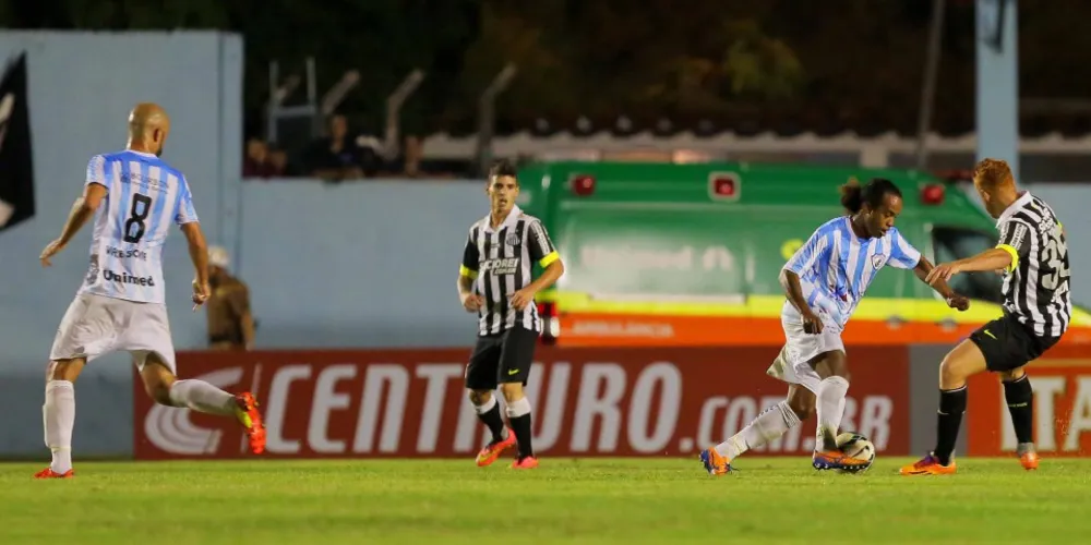 Imagem ilustrativa da imagem CBF altera data, horário e local de Santos e Londrina