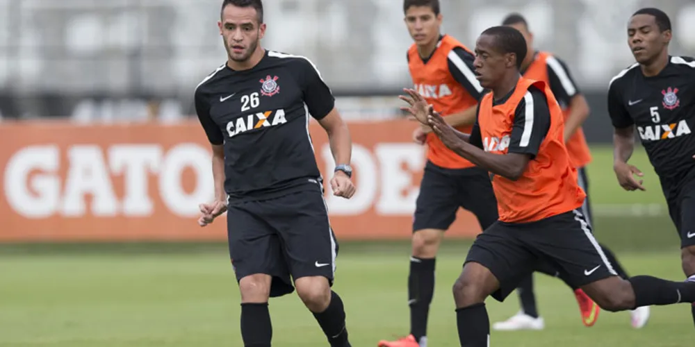 Imagem ilustrativa da imagem Renato Augusto prega foco nas decisões do Corinthians