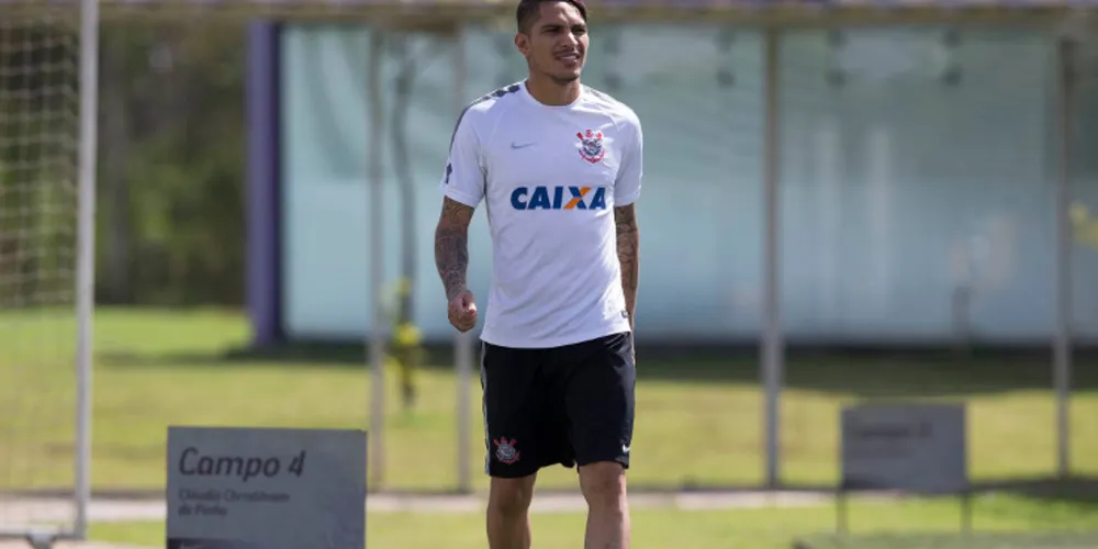 Imagem ilustrativa da imagem Em recuperação, Guerrero quer estar em campo no próximo jogo