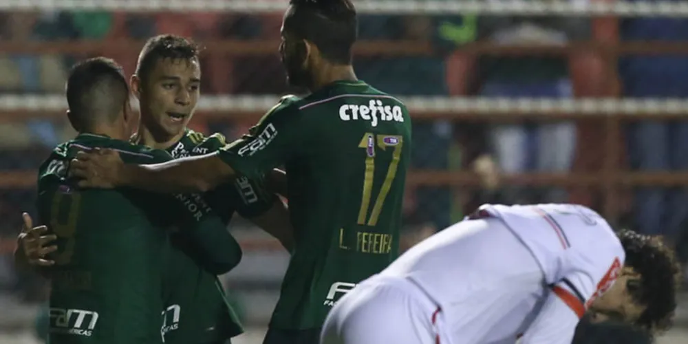 Imagem ilustrativa da imagem Com reservas, Palmeiras empata com o Ituano fora de casa
