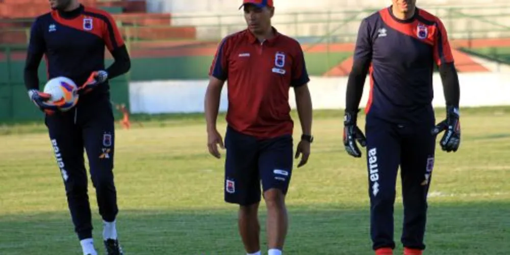 Imagem ilustrativa da imagem Goleiro Marcos quer manter boa fase diante do Operário