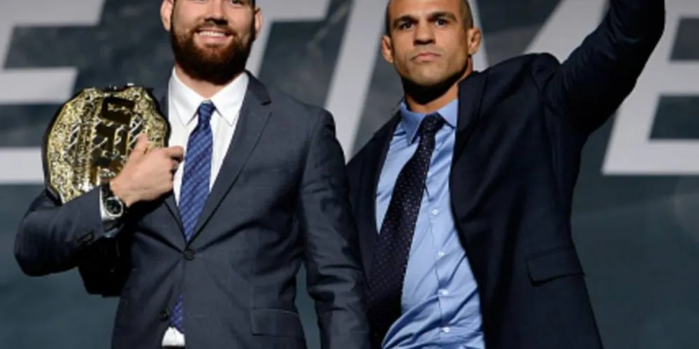 Imagem ilustrativa da imagem Belfort e Weidman fazem encarada tensa antes de luta