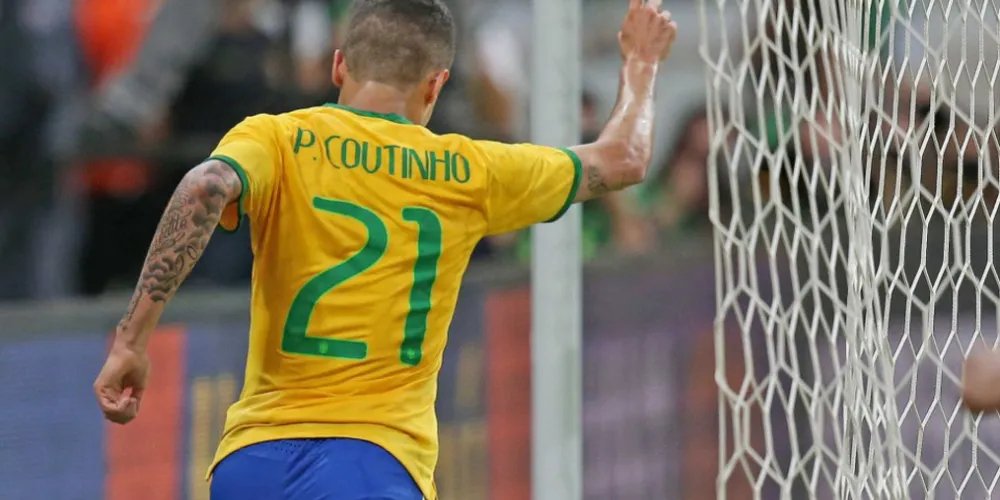 Imagem ilustrativa da imagem Brasil derrota México em amistoso preparatório para a Copa América