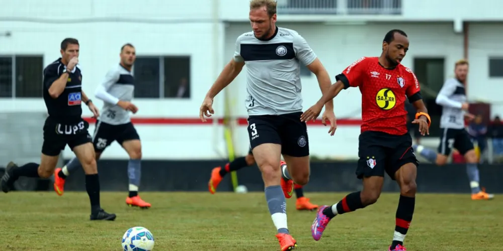 Imagem ilustrativa da imagem Operário vence Joinville por 2 a 0 em jogo-treino