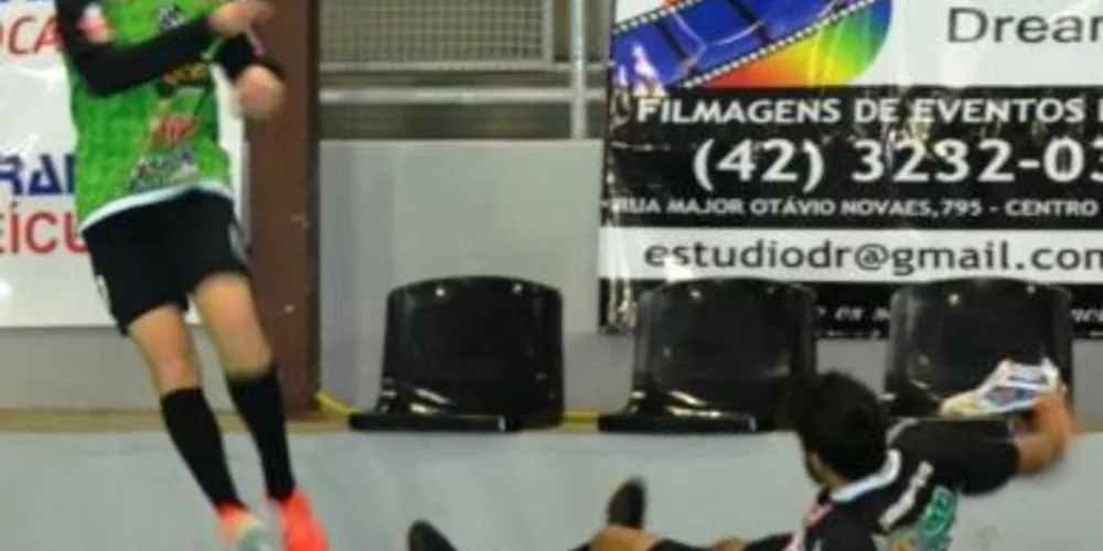 Imagem ilustrativa da imagem Com caras novas, Caramuru Futsal recebe o Marreco