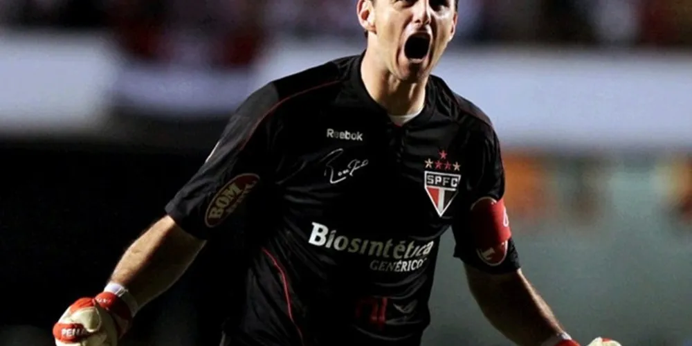 Imagem ilustrativa da imagem Rogério Ceni renova com São Paulo até o fim do ano