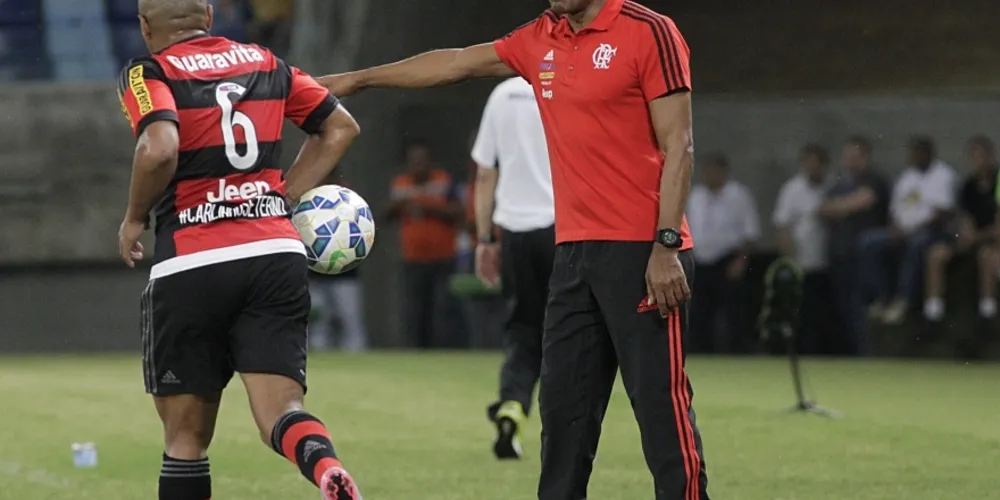 Imagem ilustrativa da imagem Após derrota em clássico, Flamengo mira o Joinville