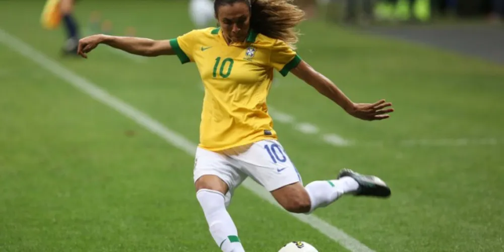 Imagem ilustrativa da imagem Marta se torna a maior artilheira da história das Copas
