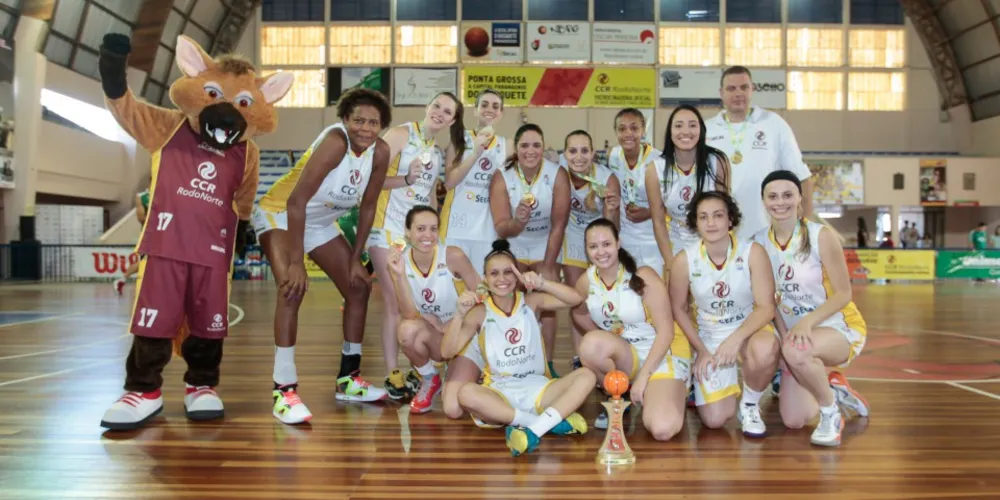 Imagem ilustrativa da imagem Meninas do NBPG são bicampeãs da Taça Paraná
