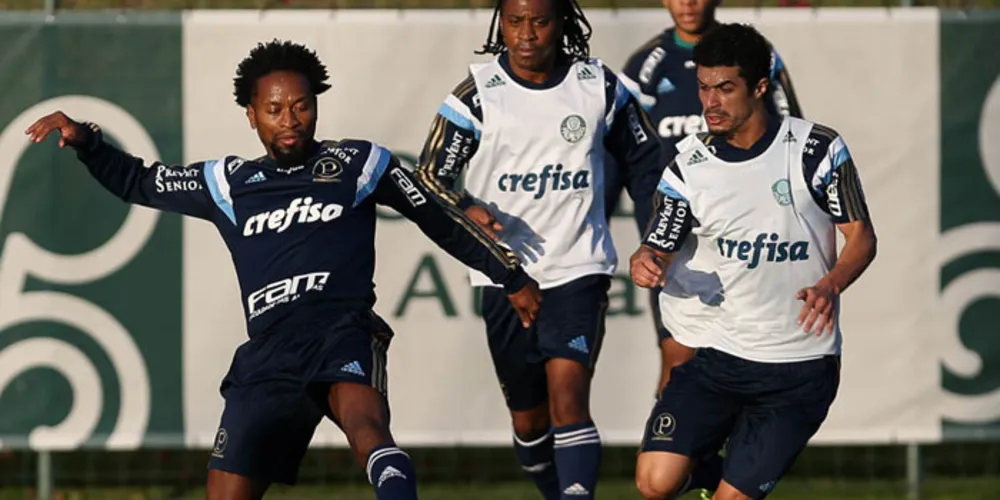 Imagem ilustrativa da imagem Palmeiras encerra preparação em Atibaia para clássico