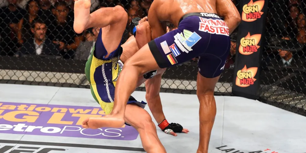 Imagem ilustrativa da imagem Lyoto Machida é 'atropelado' por cubano e vive pior fase no UFC