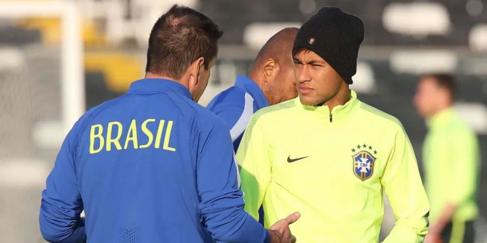 Imagem ilustrativa da imagem Brasil encara Colômbia nesta quarta para confirmar vaga