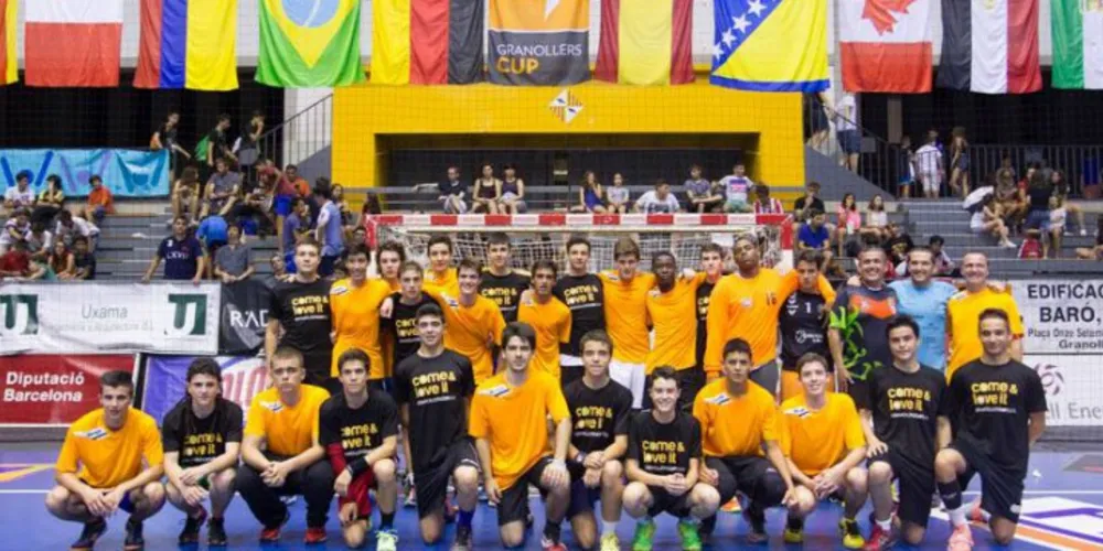 Imagem ilustrativa da imagem Alunos de PG disputam torneio de Handebol na Europa