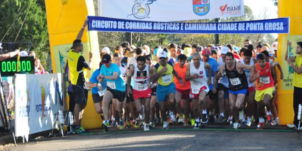 Imagem ilustrativa da imagem Circuito de Corridas Rústicas reúne 500 participantes