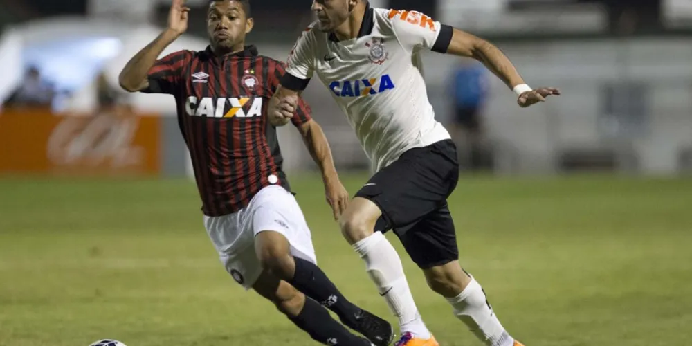 Imagem ilustrativa da imagem Corinthians recebe o Atlético-PR na Arena pelo Brasileirão