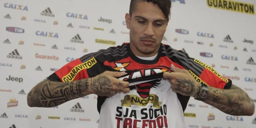 Imagem ilustrativa da imagem Guerrero é apresentado e exalta torcida