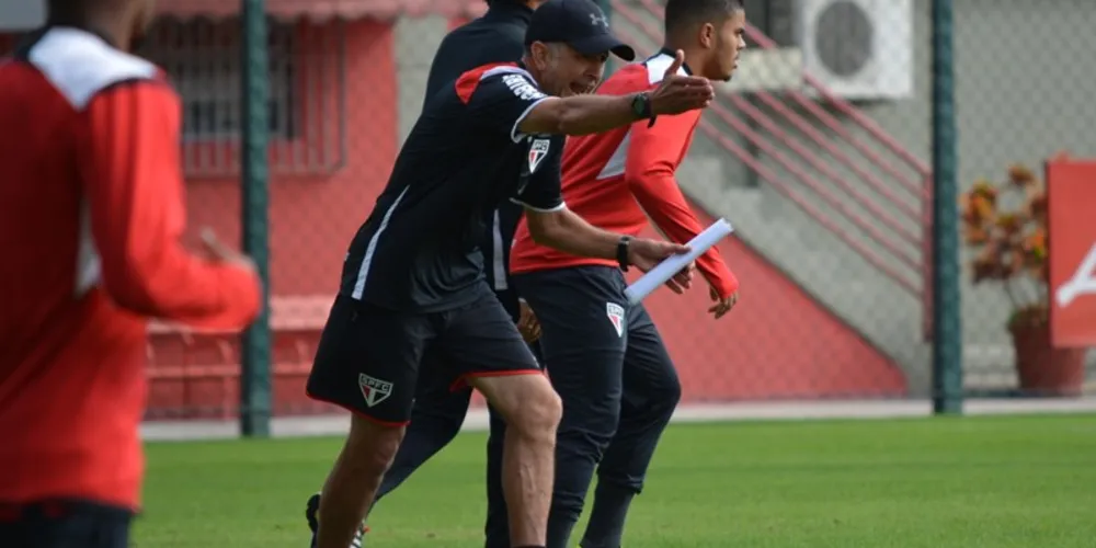 Imagem ilustrativa da imagem Osorio ajusta São Paulo para sequência no Brasileirão