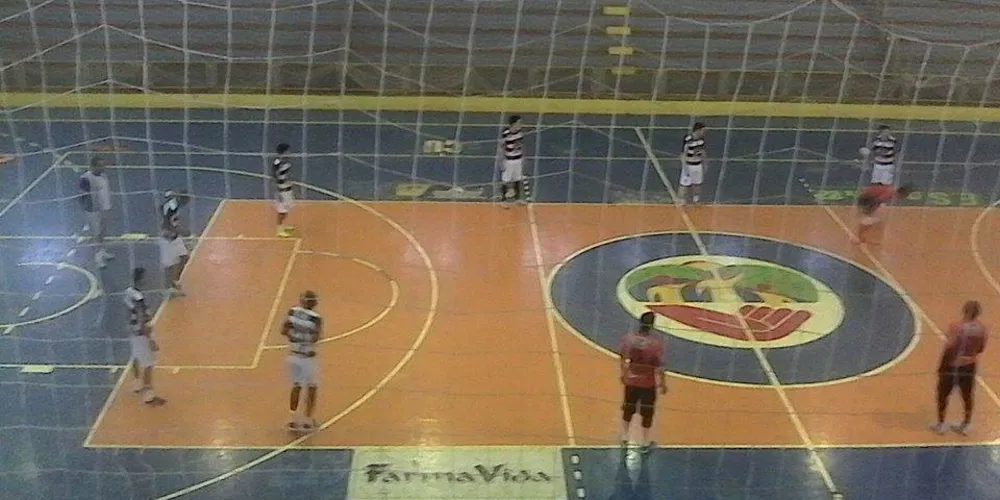 Imagem ilustrativa da imagem Caramuru busca a primeira vitória na 2ª fase