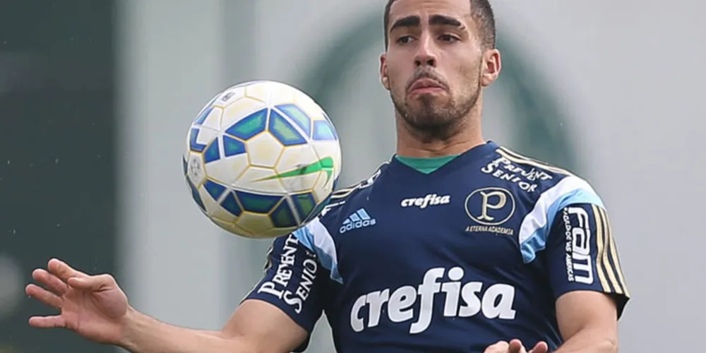 Imagem ilustrativa da imagem Gabriel sofre lesão grave e fica de fora até o fim do ano