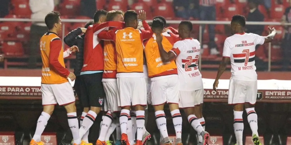 Imagem ilustrativa da imagem São Paulo agora foca no desempenho fora de casa
