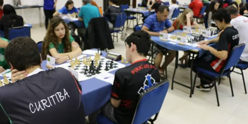 Imagem ilustrativa da imagem Enxadristas da região se preparam para torneio em Curitiba