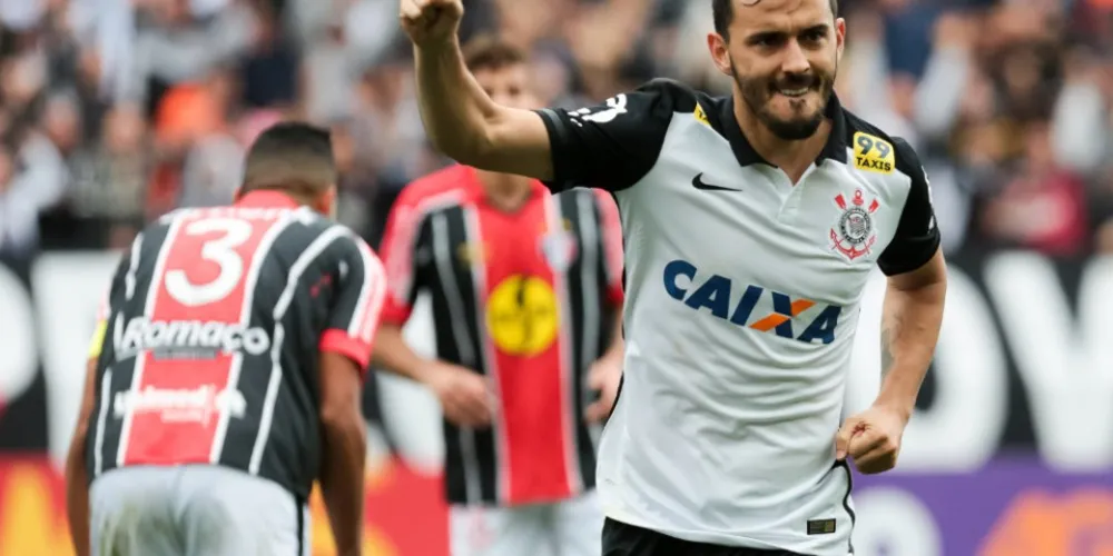 Imagem ilustrativa da imagem Para Uendel, posição do Corinthians no Brasileiro é 'consequência do trabalho'