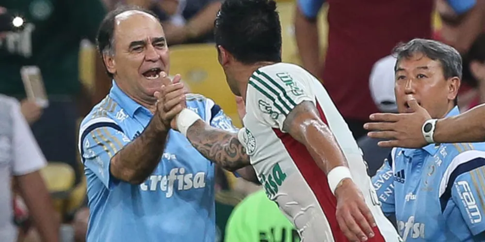 Imagem ilustrativa da imagem Oliveira exalta ‘reação maravilhosa’ e rasga elogios a Barrios