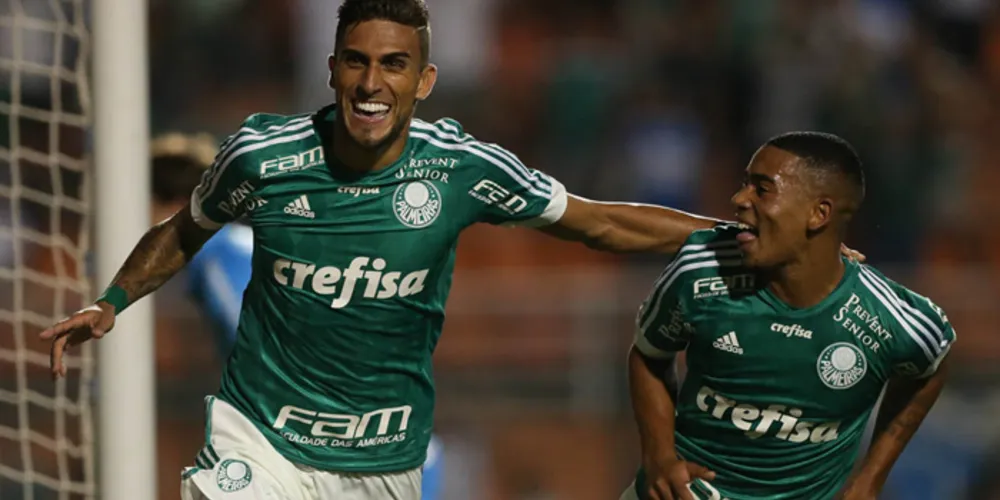 Imagem ilustrativa da imagem Palmeiras bate Grêmio e vence terceira seguida