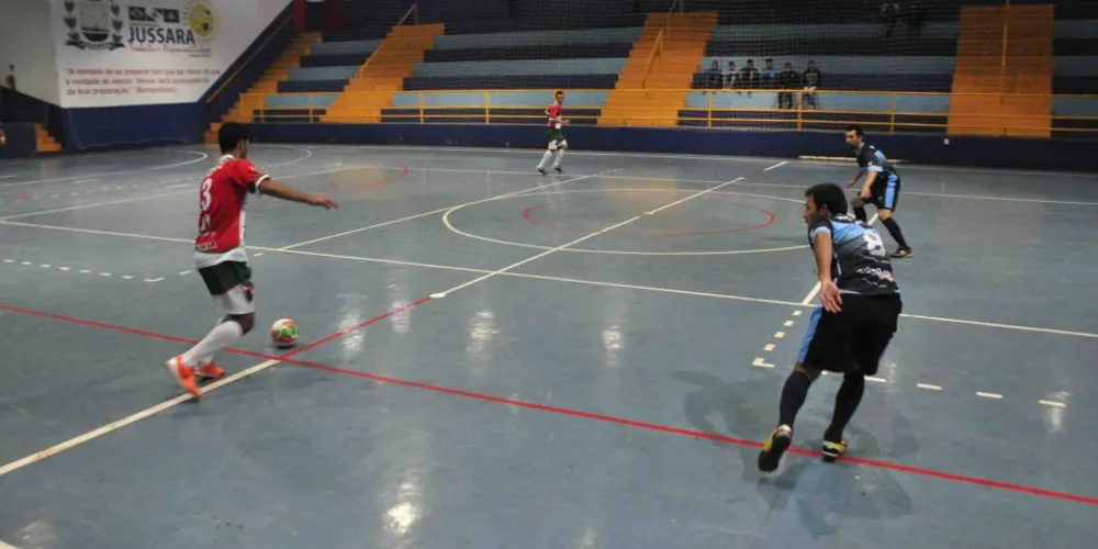 Imagem ilustrativa da imagem Piraí do Sul Futsal é goleado na estreia da segunda fase da Série Bronze