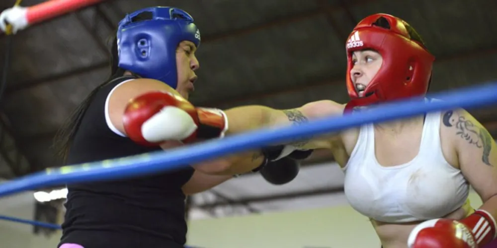 Imagem ilustrativa da imagem PG se destaca no vôlei e kickboxing nos JAPs