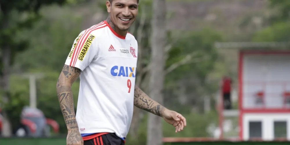 Imagem ilustrativa da imagem Corinthians recebe o Fla para continuar líder