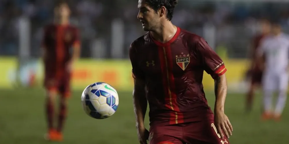 Imagem ilustrativa da imagem Após derrota, São Paulo mira reação no Brasileiro