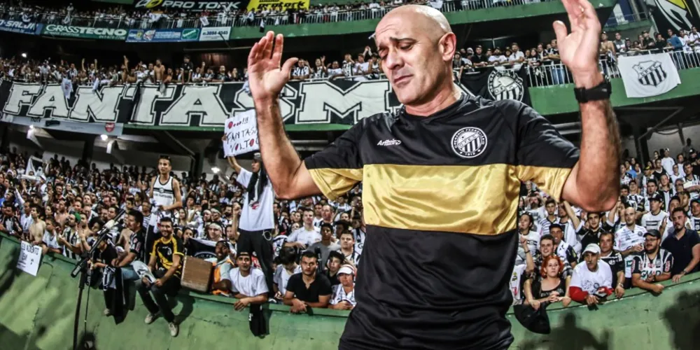 Imagem ilustrativa da imagem Itamar Schüle é o novo técnico do Botafogo-PB
