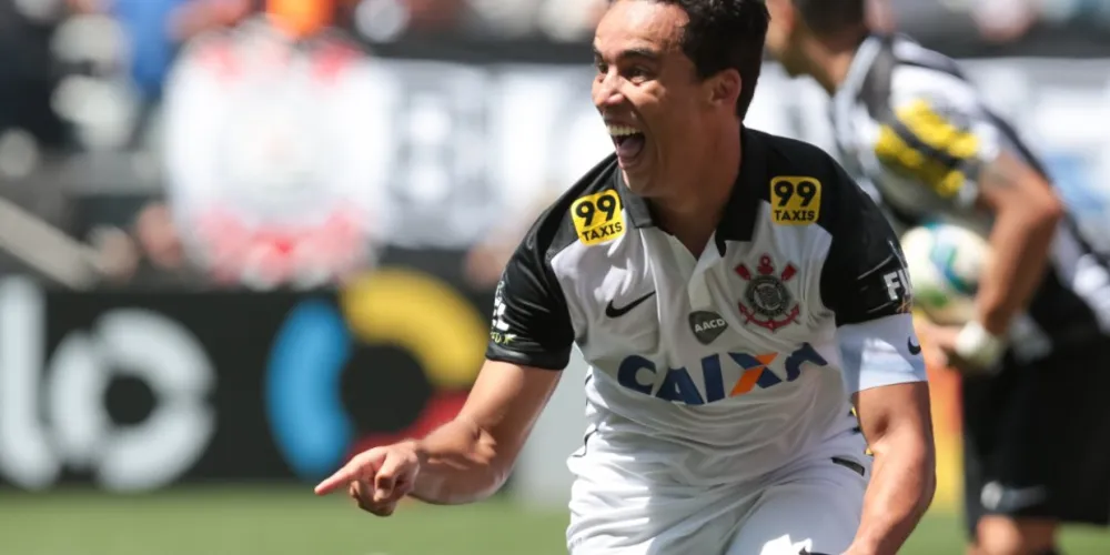 Imagem ilustrativa da imagem Jadson quer se aposentar pelo Corinthians