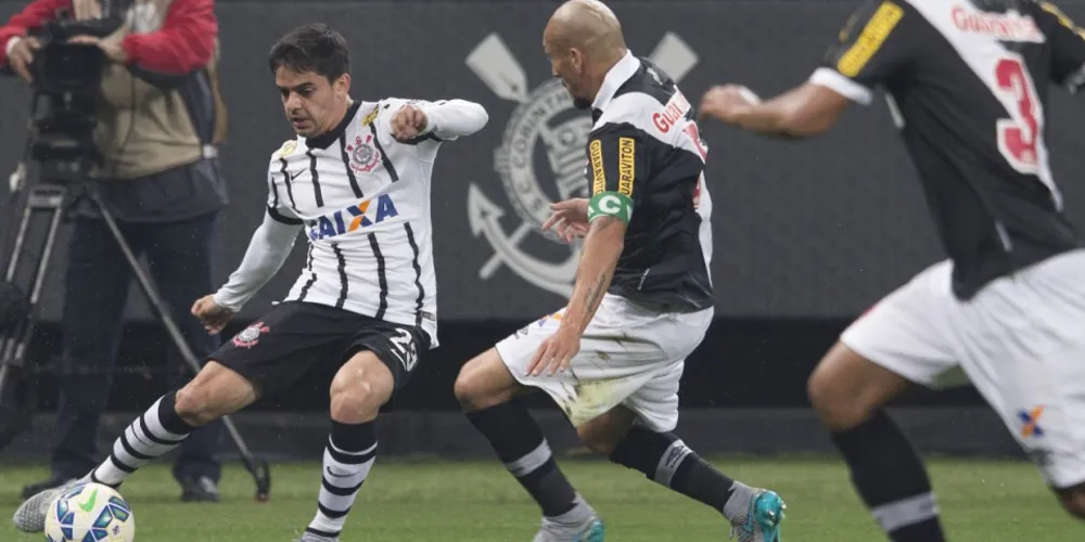Imagem ilustrativa da imagem Corinthians visita Vasco em busca do hexacampeonato brasileiro