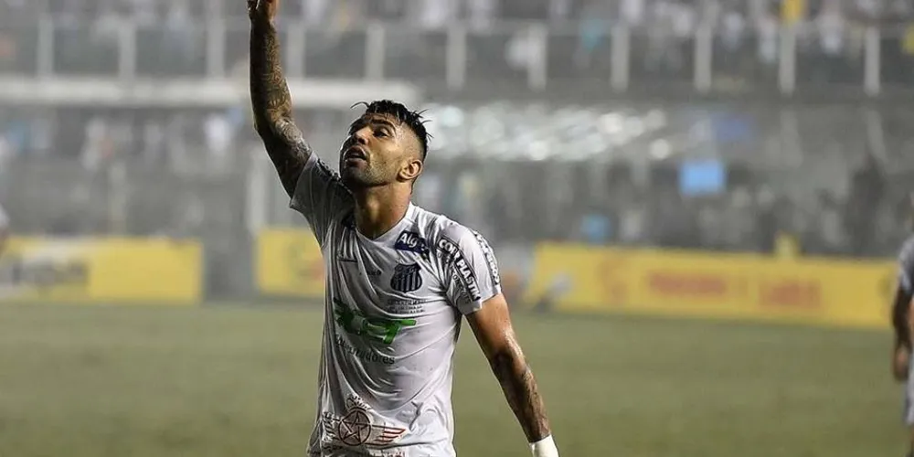 Imagem ilustrativa da imagem Com gol de Gabriel, Santos abre vantagem na Copa do Brasil