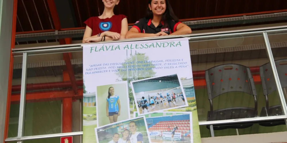Imagem ilustrativa da imagem Atleta de Voleibol de Irati é aprovada em cinco equipes de SP
