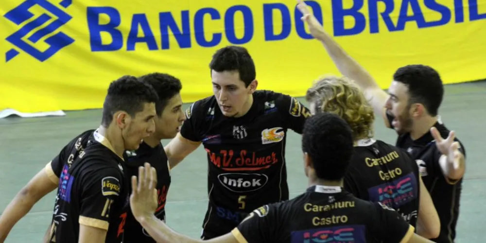 Imagem ilustrativa da imagem Caramuru enfrenta Uberlândia pelas quartas da 'Superliga B'