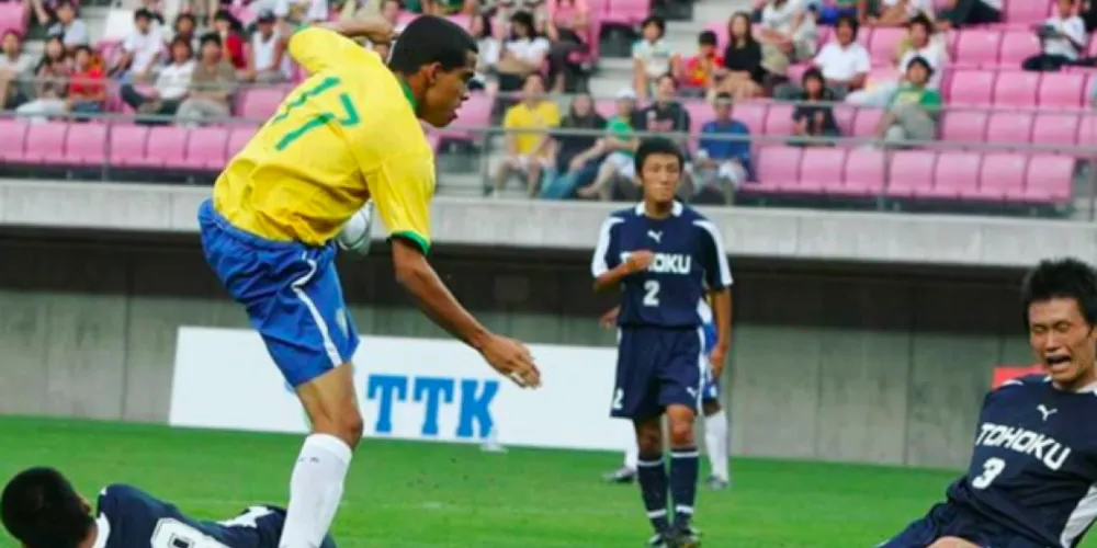 Imagem ilustrativa da imagem Wendell Lira levantou taça pela Seleção em 2006