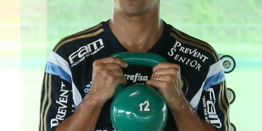 Imagem ilustrativa da imagem Jean assina contrato de quatro anos com o Palmeiras