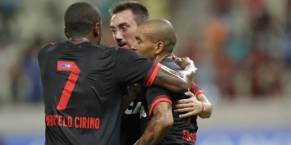 Imagem ilustrativa da imagem Flamengo empata com o Ceará e perde nos pênaltis