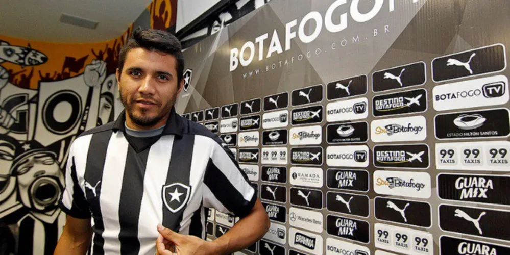 Imagem ilustrativa da imagem Botafogo apresenta ‘Jacaré’, que promete muita garra
