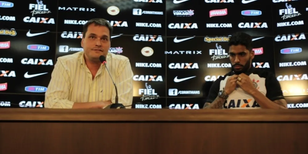 Imagem ilustrativa da imagem Corinthians apresenta zagueiro Vilson