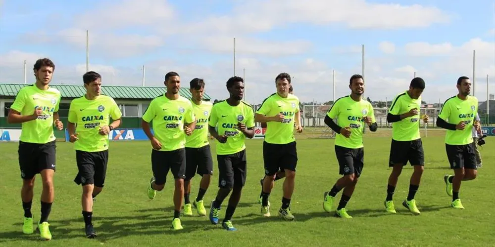 Imagem ilustrativa da imagem Coritiba treina de olho na pré-temporada