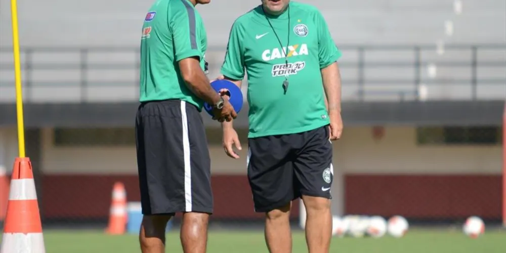 Imagem ilustrativa da imagem Coritiba empata com o Foz em amistoso