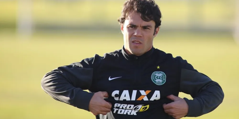 Imagem ilustrativa da imagem Jogadores do Coritiba se envolvem em briga em casa noturna