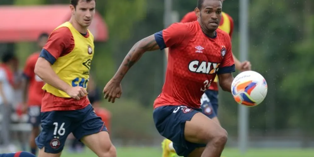 Imagem ilustrativa da imagem Atlético se prepara para encarar o Maringá hoje